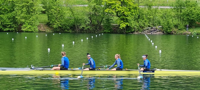 rowing chetvirka may w4 